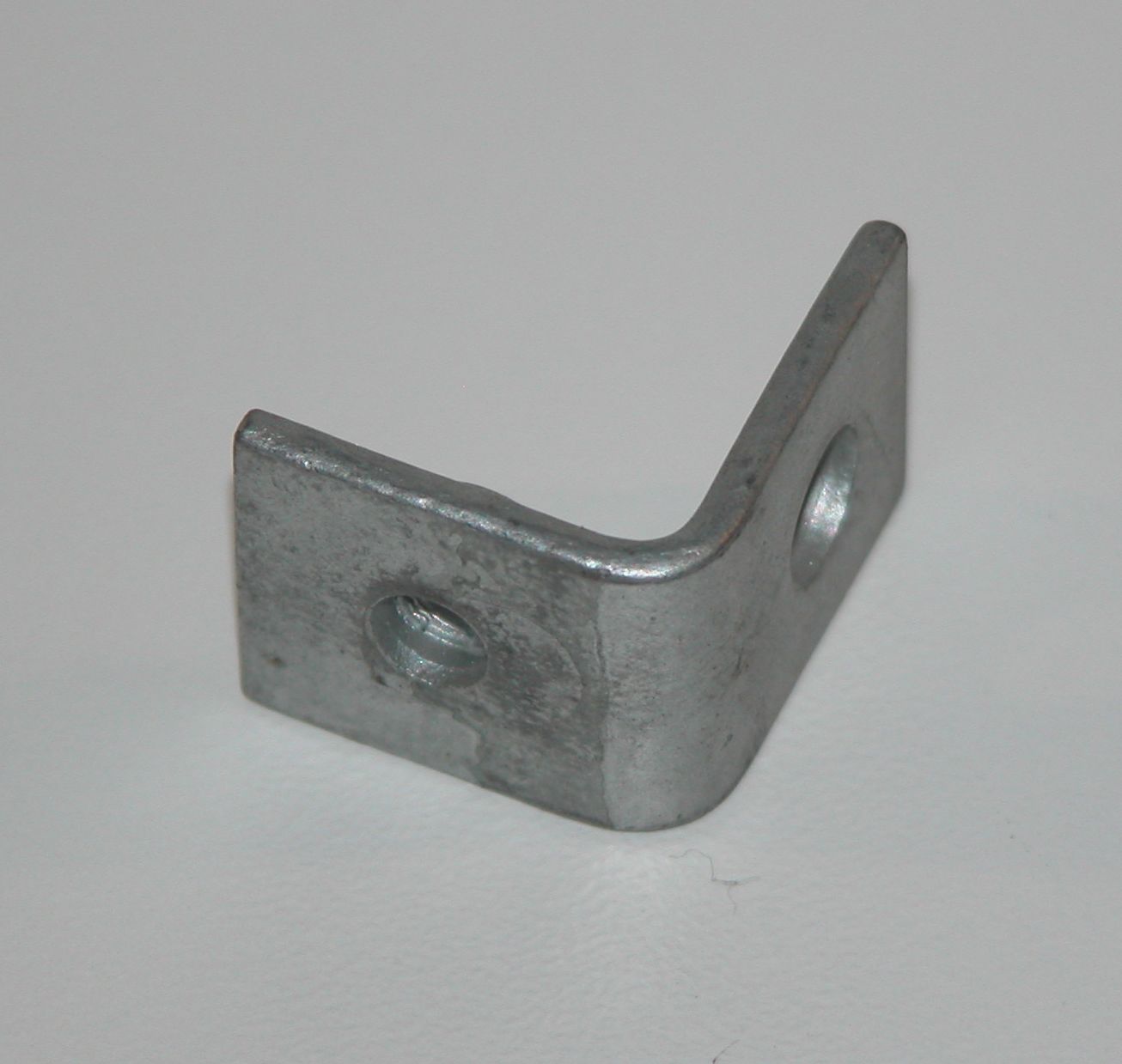 11421335987_Winkel Winkel für Abdeckung Ölkühler R 100 R u. Mystic – Bild 1