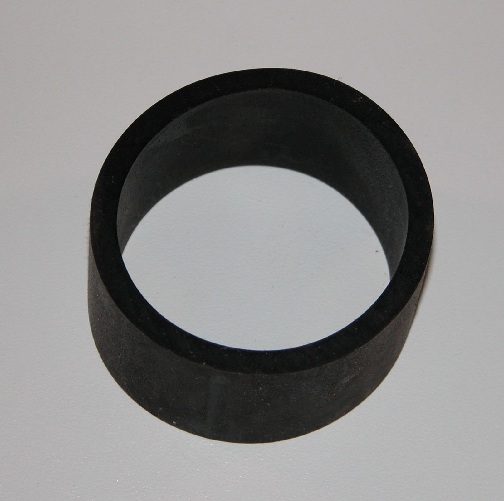 Gummimuffe BMW R 50 - R 90 S zwischen Vergaser und Luftfilter Gummimuffe BMW R 50 - R 90 S Luftfilter Vergaser – Bild 1