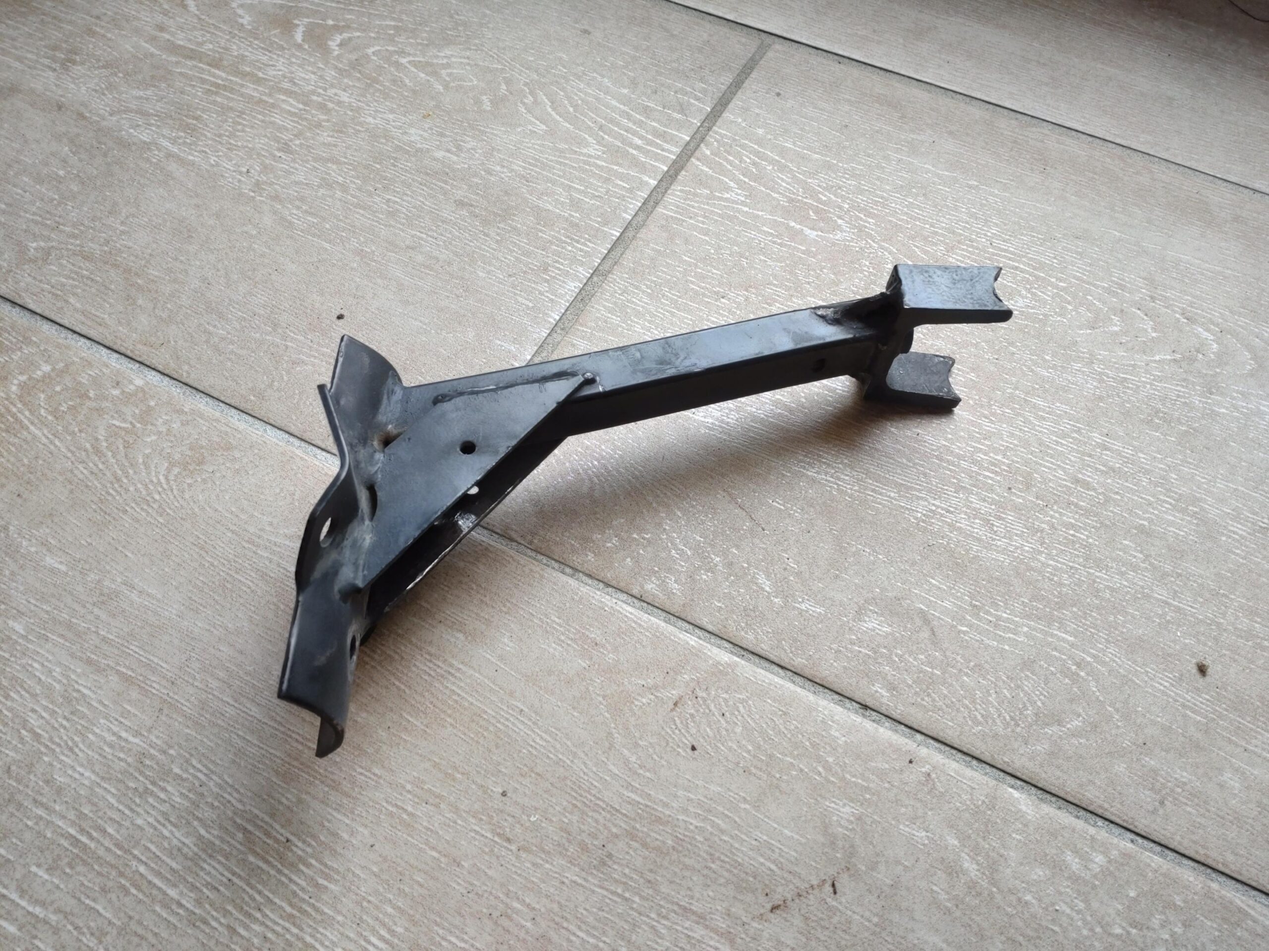 Halter Frontverkleidung für BMW R 80 R100 GS gebraucht Halter Frontverkleidung für BMW R 80 R100 GS gebraucht – Bild 1