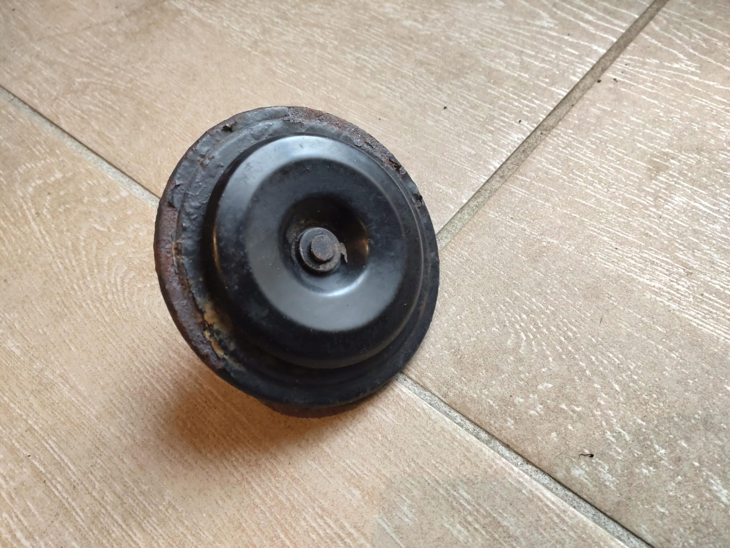 Hupe - gebraucht 12V groß gebraucht für BMW Motorrad 2-Ventil und 4-Ventil Hupe 12V groß gebraucht schwarz Bosch für BMW Motorrad – Bild 1